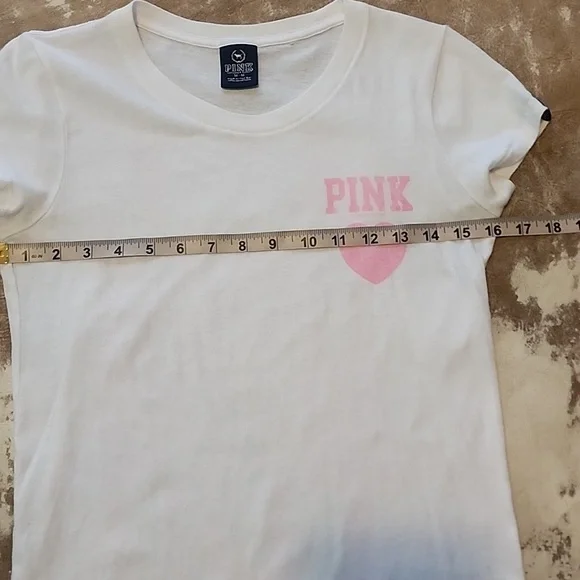 HTF Pink VS "All This And Brains Too" T-shirt. Size: M - Picture 6 of 8